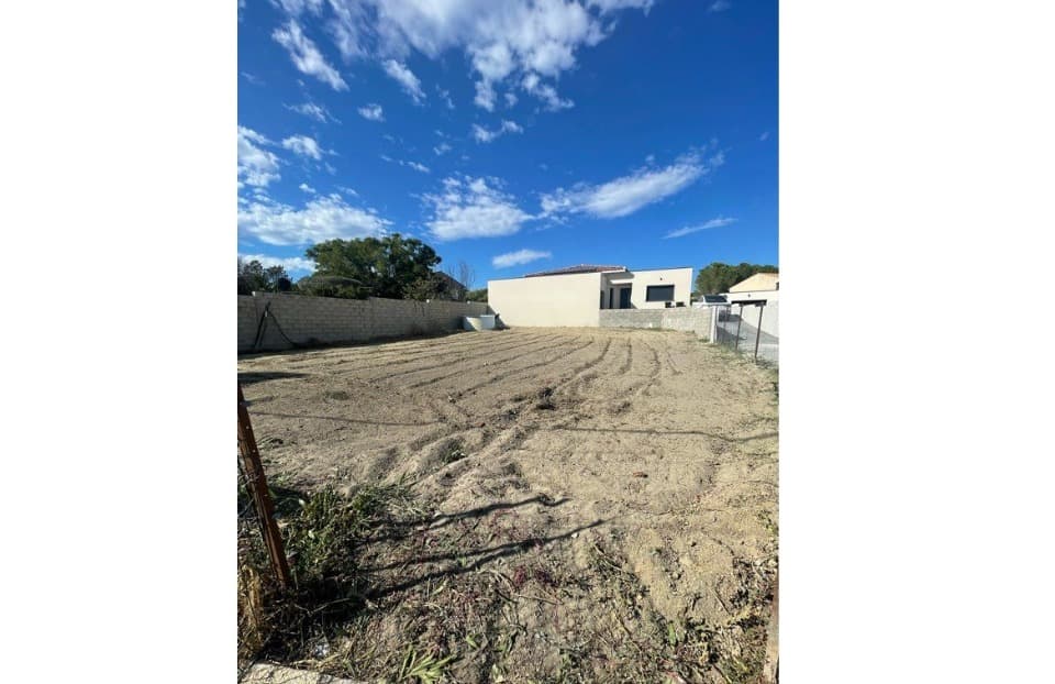 Terrain - Terrain à bâtir () à Capestang (34), prix 103 000 €