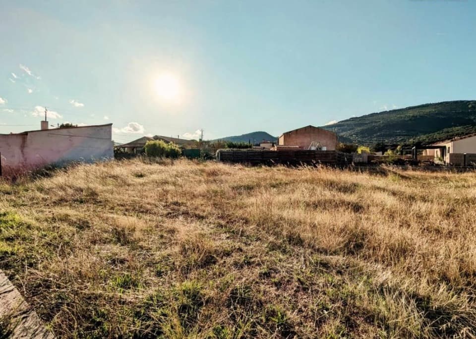 Terrain - Terrain à bâtir () à La Tour-sur-Orb (34), prix 79 000 €