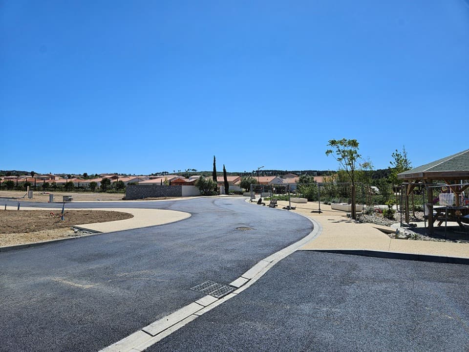 Maison neuve - Terrain à bâtir () à Nissan-lez-Enserune (34), prix 155 000 €