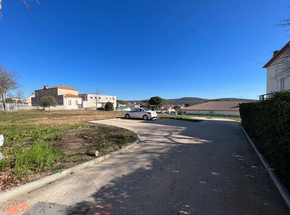 Terrain - Terrain à bâtir () à Balaruc-le-Vieux (34), prix 230 000 €