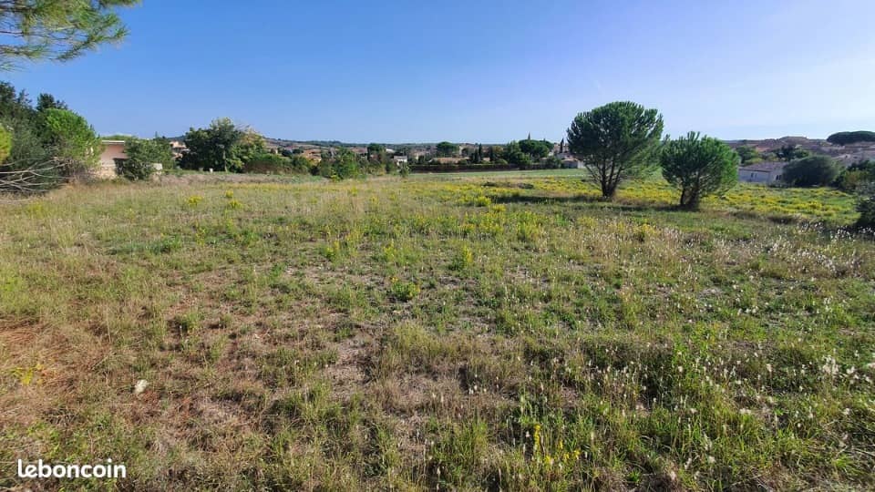 Terrain - Terrain à bâtir Pouzolles (34480) à Pouzolles, prix 80 700 €
