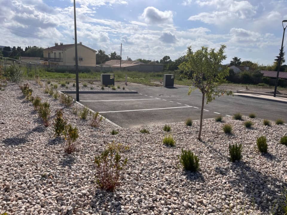 Terrain - Terrain à bâtir  () à Les Pennes-Mirabeau (13), prix 239 900 €