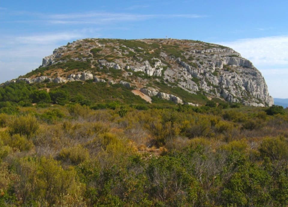 Terrain - Terrain à bâtir () à Aubagne (13), prix 350 000 €