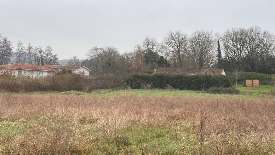 Terrain - Terrain à bâtir  () à Artigues-près-Bordeaux (33), prix 145 000 €