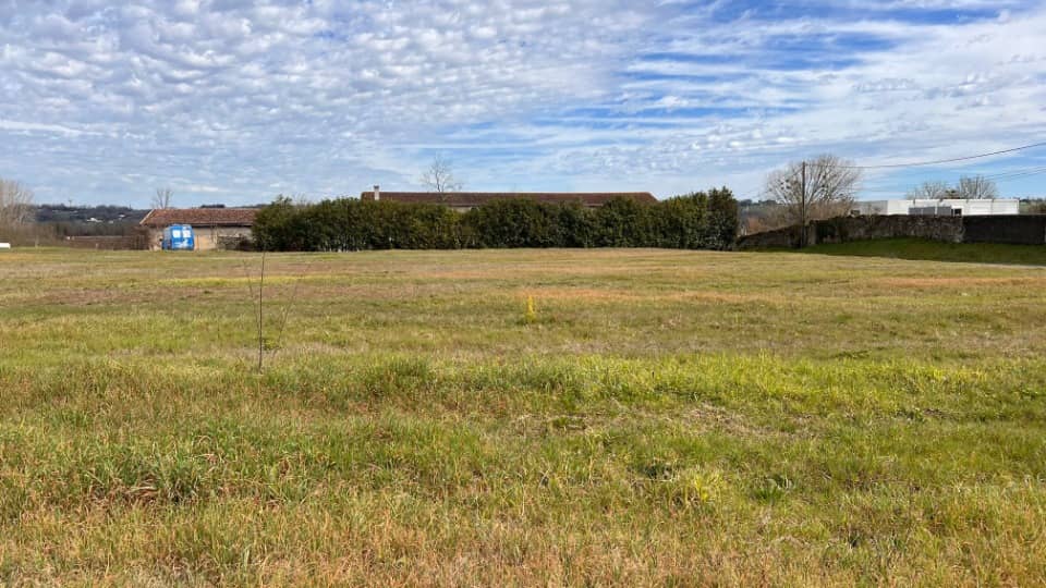 Terrain - Terrain à bâtir () à Léognan, prix 214 000 €