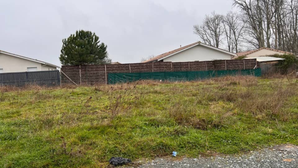 Terrain - Terrain à bâtir () à Sadirac, prix 120 000 €