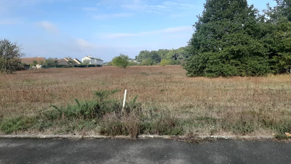Terrain - Terrain à bâtir  () à Roézé-sur-Sarthe (72), prix 39 900 €
