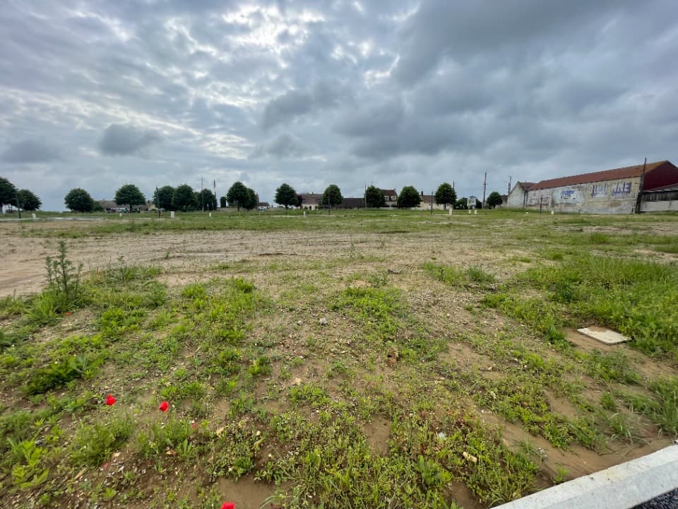 Terrain - Terrain à bâtir () à Saint-Martin-Longueau (60), prix 112 000 €