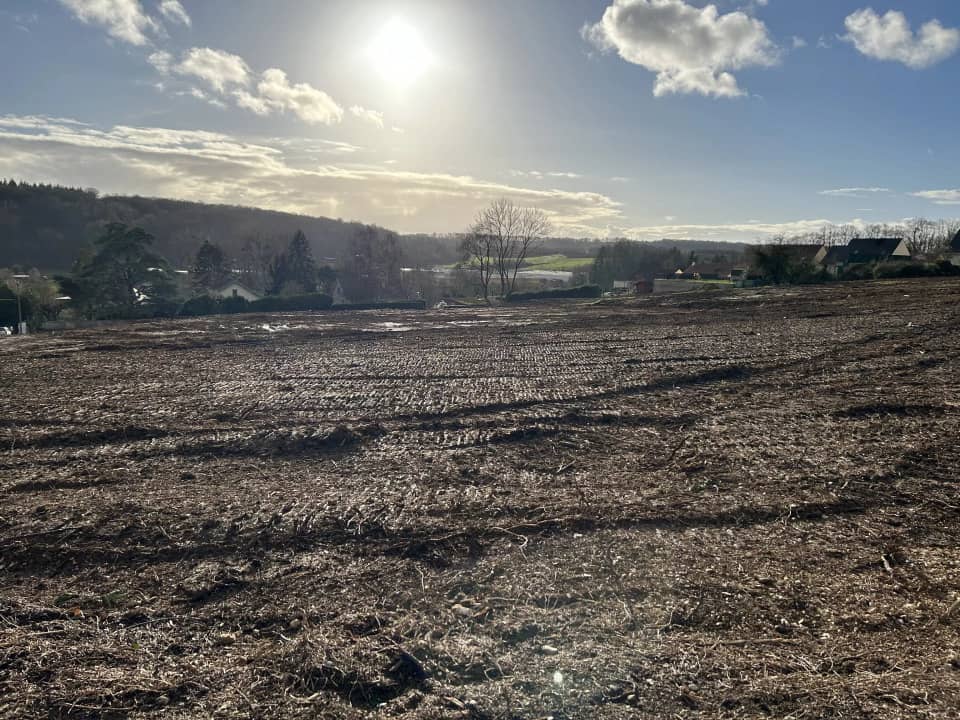 Terrain - Terrain à bâtir () à Esches, prix 107 000 €