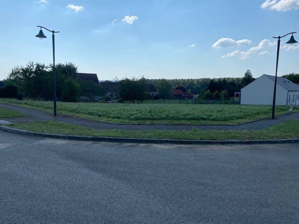 Terrain - Terrain à bâtir  () à Noyon (60), prix 52 900 €