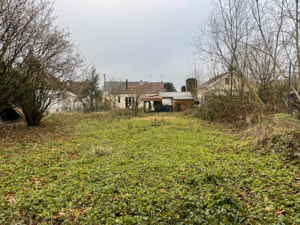 Terrain - Terrain à bâtir () à Le Plessis-Belleville (60), prix 137 000 €