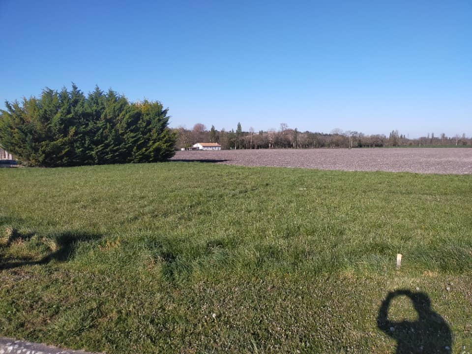 Terrain - Terrain à bâtir Les Métairies (16200) à Les Métairies (16), prix 27 000 €