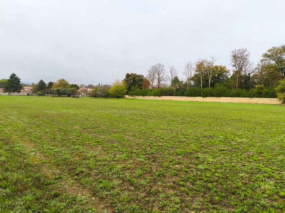 Terrain - Terrain à bâtir Barbezieux-Saint-Hilaire (16300) à Barbezieux-Saint-Hilaire, prix 20 000 €