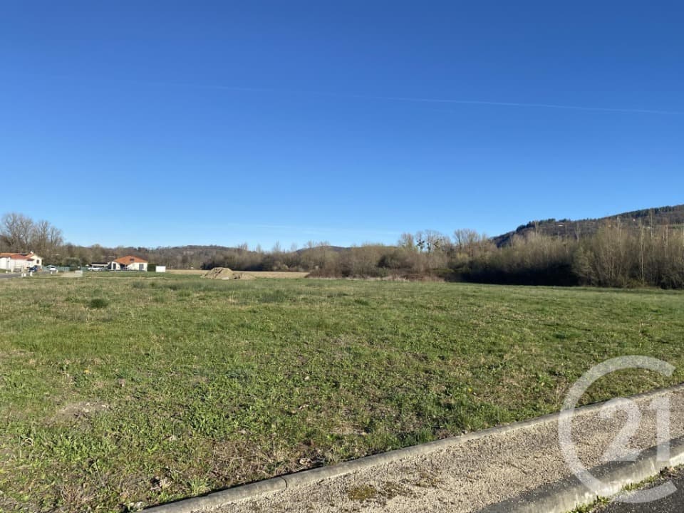 Terrain - Terrain à bâtir Loures-Barousse (65370) à Loures-Barousse (65), prix 25 900 €