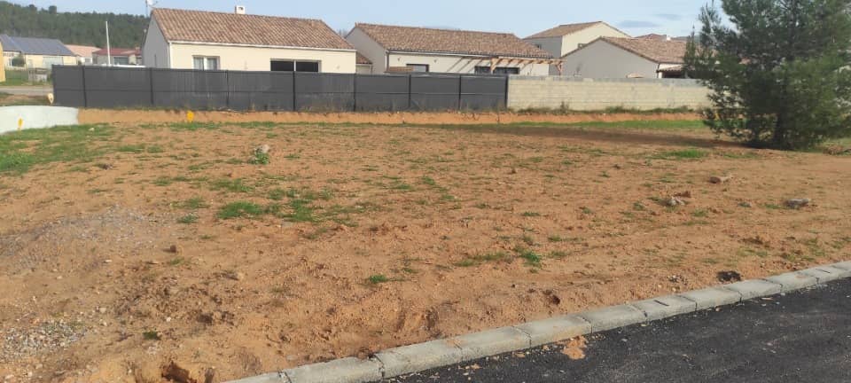 Terrain - Terrain à bâtir  () à Cessenon-sur-Orb (34), prix 77 000 €