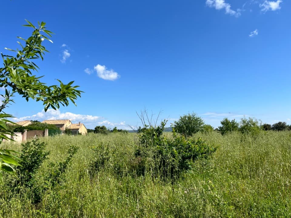 Terrain - Terrain à bâtir () à Laudun-L'ardoise (30), prix 79 000 €