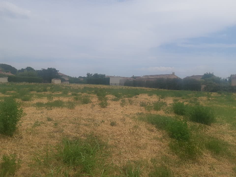 Terrain - Terrain à bâtir () à Lauris (84), prix 148 000 €