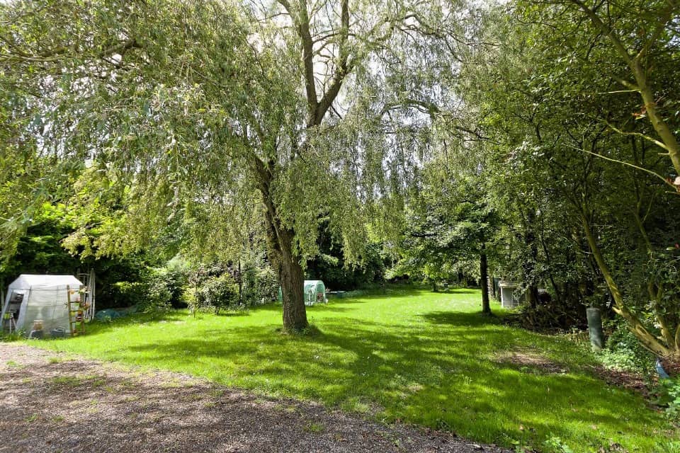 Terrain - Terrain à bâtir L'Honor-de-Cos (82130) à L'Honor-de-Cos, prix 50 000 €