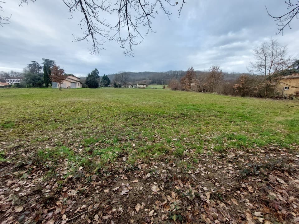 Terrain - Terrain à bâtir Buzet-sur-Tarn (31660) à Buzet-sur-Tarn (31), prix 87 000 €