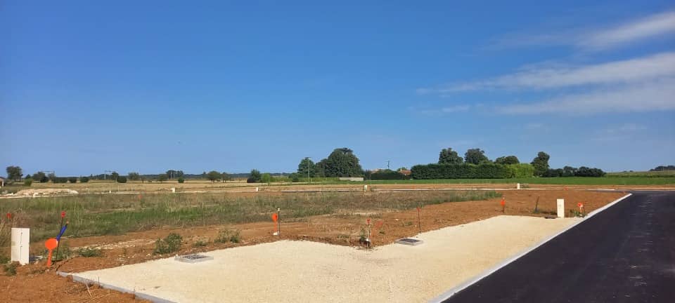 Terrain - Terrain à bâtir Roullet-Saint-Estèphe (16440) à Roullet-Saint-Estèphe (16), prix 47 000 €