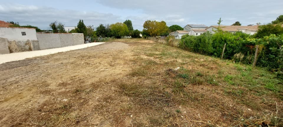 Terrain - Terrain à bâtir () à La Tremblade (17), prix 490 000 €