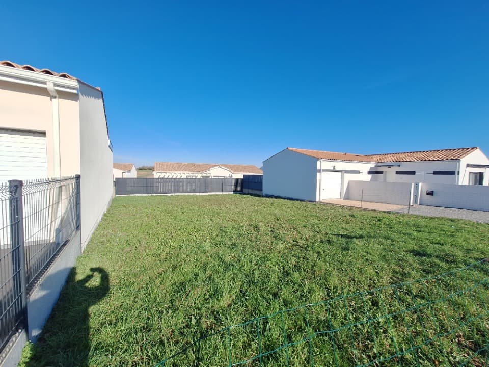 Terrain - Terrain à bâtir Meschers-sur-Gironde (17132) à Meschers-sur-Gironde (17), prix 95 000 €
