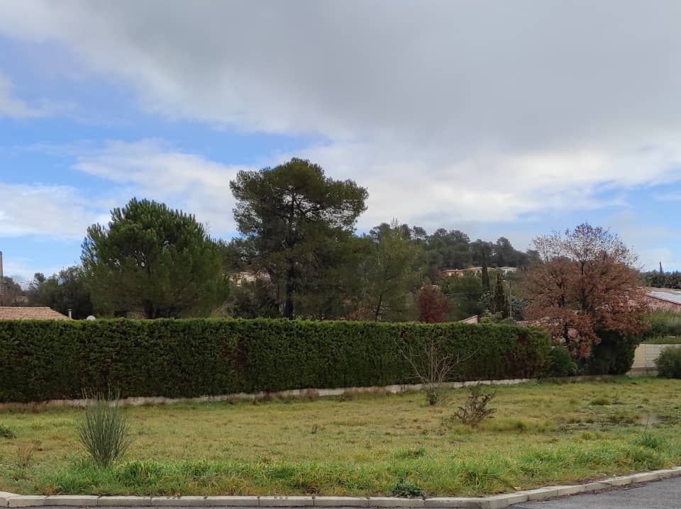 Terrain - Terrain à bâtir Garéoult (83136) à Garéoult (83), prix 194 000 €
