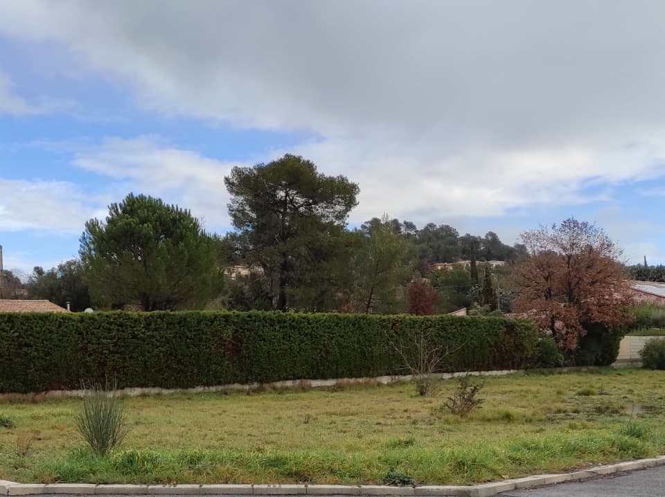 Terrain - Terrain à bâtir Garéoult (83136) à Garéoult (83), prix 194 000 €