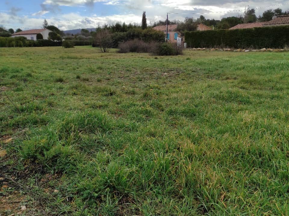 Terrain - Terrain à bâtir Garéoult (83136) à Garéoult (83), prix 199 000 €