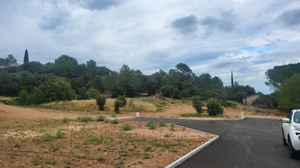 Terrain - Terrain à bâtir () à Carcès (83), prix 170 000 €