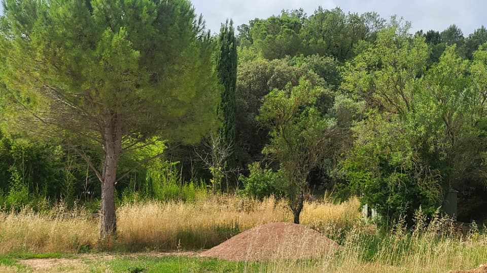 Terrain - Terrain à bâtir () à Cabasse (83), prix 102 500 €