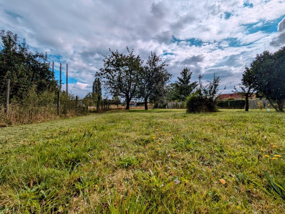 Terrain - Terrain à bâtir () à Sars-et-Rosières (59), prix 98 500 €