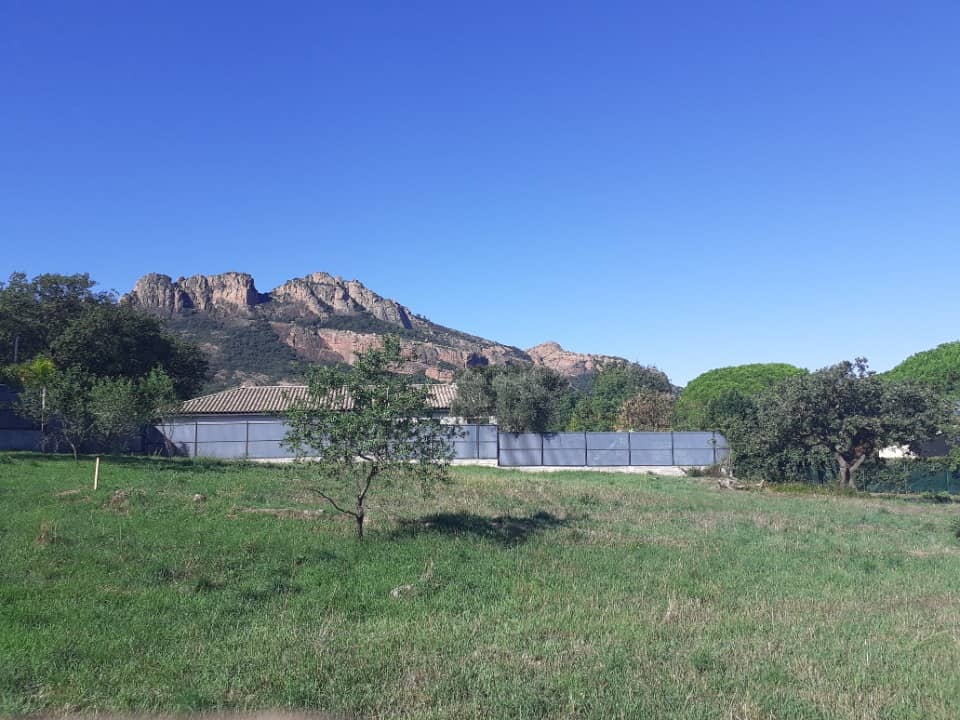Terrain - Terrain à bâtir Roquebrune-sur-Argens (83520) à Roquebrune-sur-Argens (83), prix 260 000 €