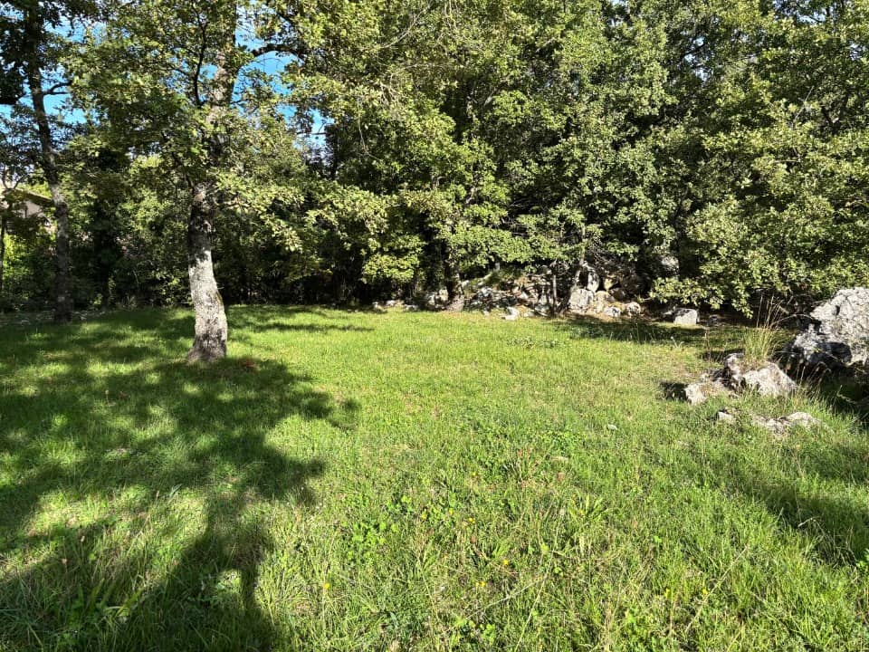 Terrain - Terrain à bâtir Saint-Vallier-de-Thiey (06460) à Saint-Vallier-de-Thiey (64), prix 189 000 €