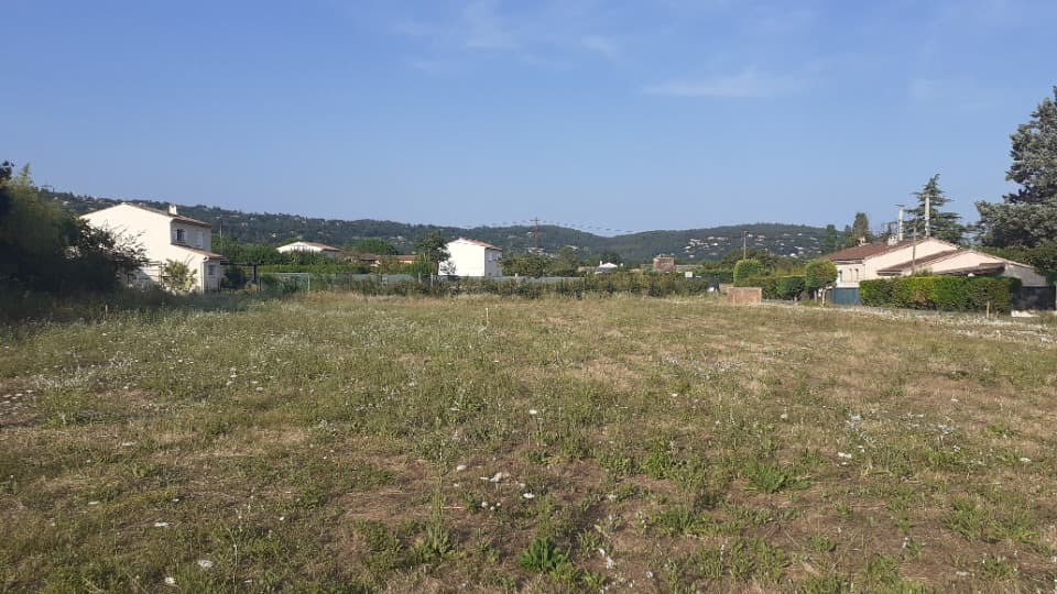 Terrain - Terrain à bâtir Montauroux (83440) à Montauroux (83), prix 470 000 €