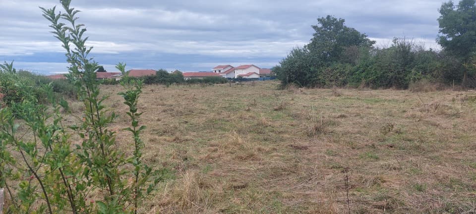 Terrain - Terrain à bâtir () à Brézins (38), prix 68 000 €