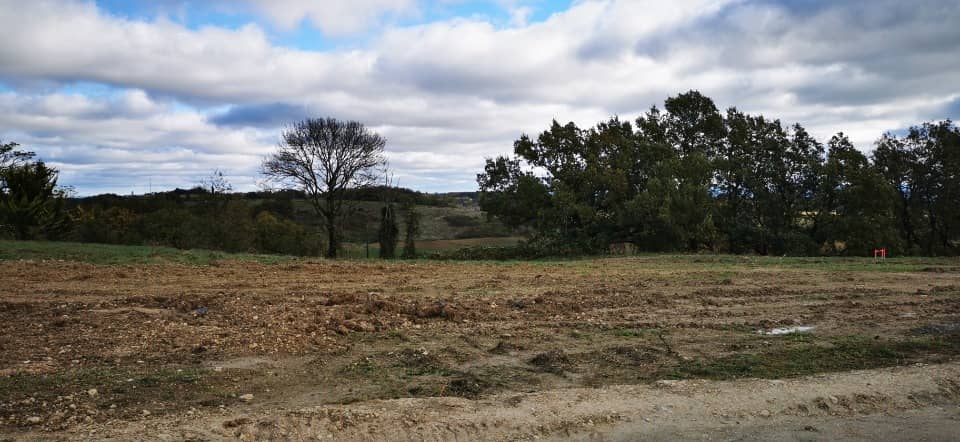 Terrain - Terrain à bâtir Castelnau-de-Montmiral (81140) à Castelnau-de-Montmiral (81), prix 50 000 €