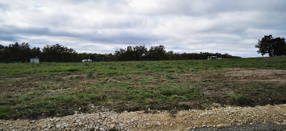 Terrain - Terrain à bâtir Castelnau-de-Montmiral (81140) à Castelnau-de-Montmiral (81), prix 44 000 €