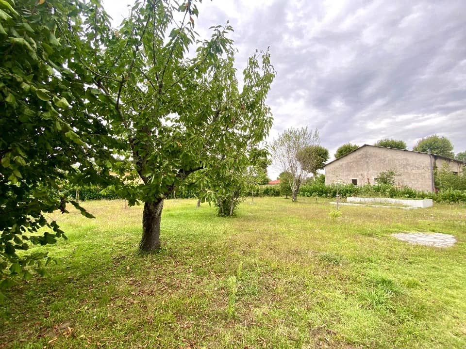 Terrain - Terrain à bâtir Lisle-sur-Tarn (81310) à Lisle-sur-Tarn (81), prix 84 000 €