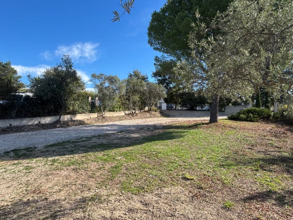 Terrain - Terrain à bâtir () à Belcodène (13), prix 320 000 €