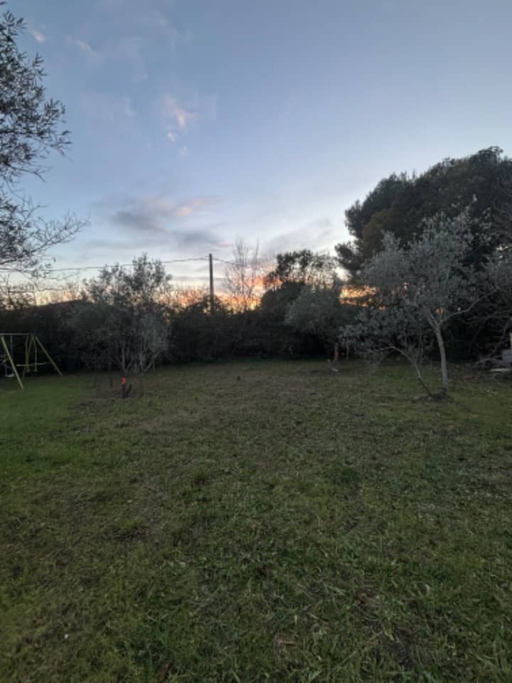 Terrain - Terrain à bâtir Aix-en-Provence (13090) à Aix-en-Provence (13), prix 380 000 €