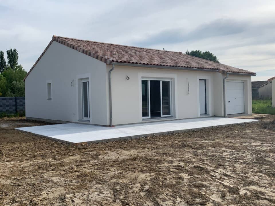 Maison neuve - Terrain à bâtir Izon (33450) à Izon (33), prix 270 420 €