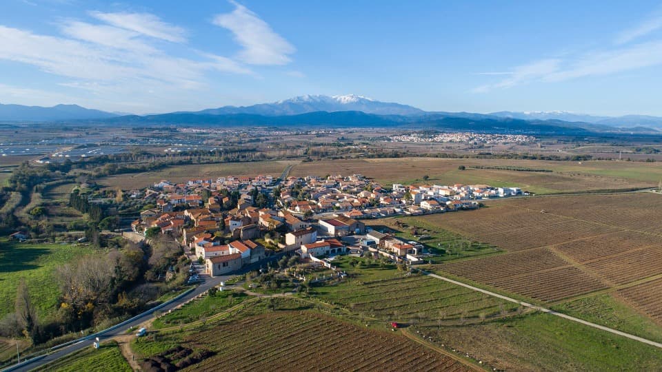 Terrain - Terrain à bâtir  () à Ponteilla (66), prix 129 000 €