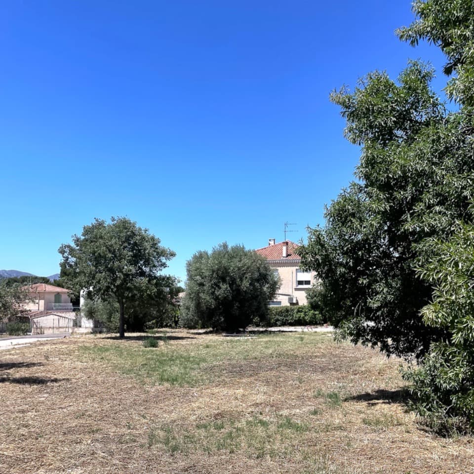 Terrain - Terrain à bâtir Aubagne (13400) à Aubagne (13), prix 310 000 €