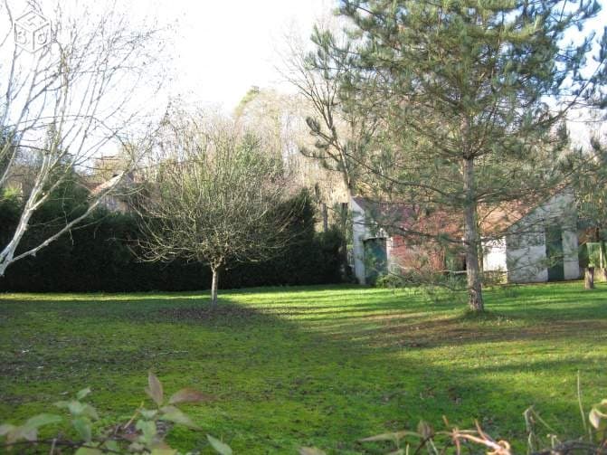 Terrain - Terrain à bâtir () à L'Isle-Adam (95), prix 369 000 €
