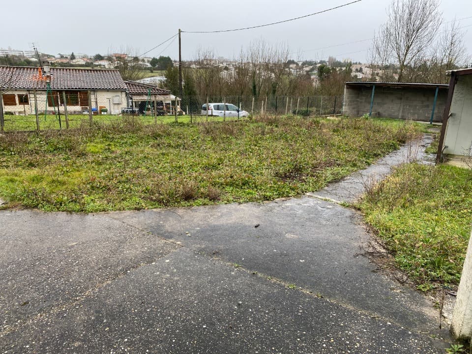 Terrain - Terrain à bâtir Saintes (17100) à Saintes (17), prix 59 200 €