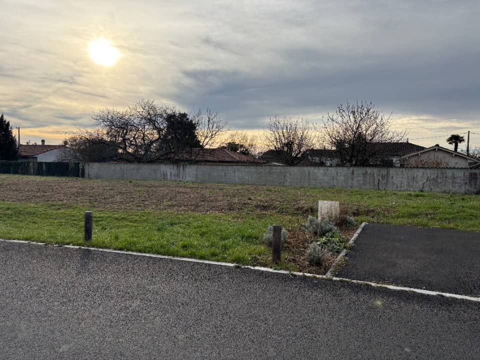 Terrain - Terrain à bâtir Cognac (16100) à Cognac, prix 45 900 €