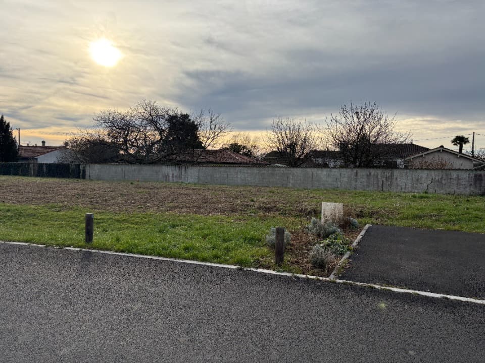 Terrain - Terrain à bâtir Cognac (16100) à Cognac (16), prix 45 900 €