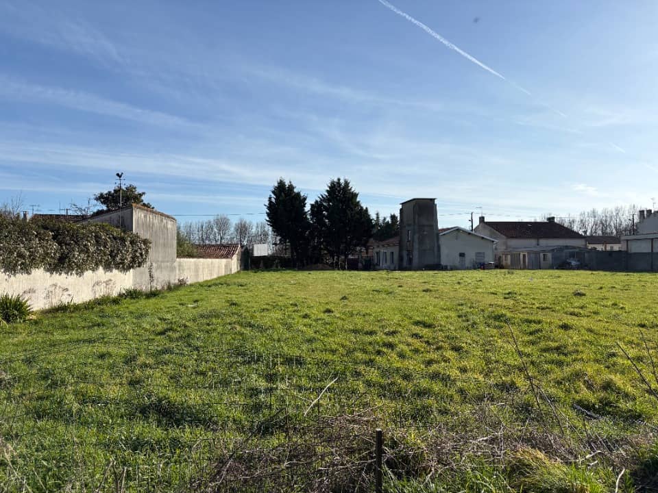 Terrain - Terrain à bâtir Cognac (16100) à Cognac, prix 51 840 €