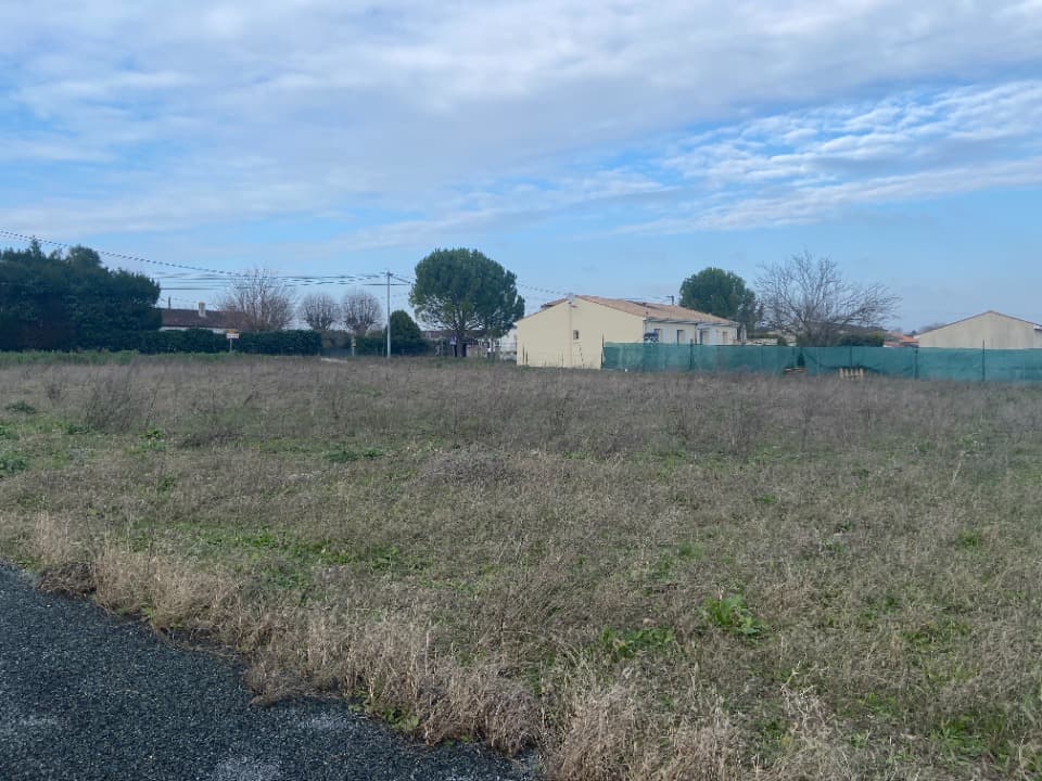 Terrain - Terrain à bâtir Cognac (16100) à Cognac (16), prix 31 900 €